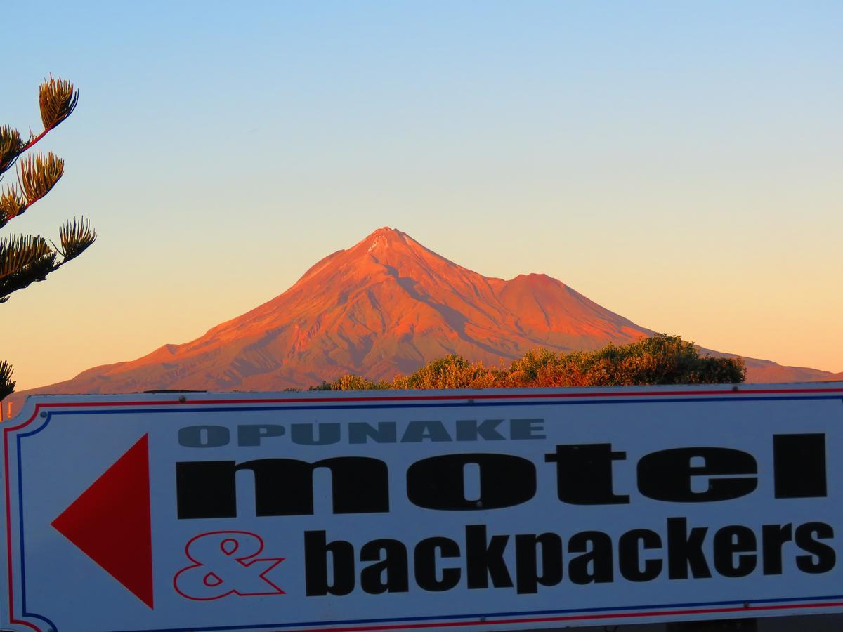 Opunake Motel And Backpackers Lodge Kültér fotó